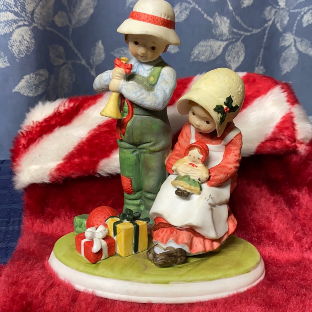 HOLLY HOBBIE—Limited Edition 9,000